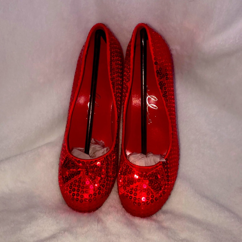Ruby Red Slippers/Heals. Size W8. Never been worn. $30